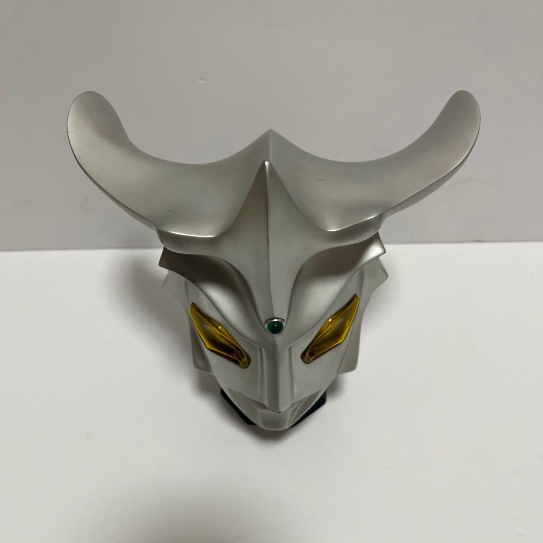 希少 メディコムトイ ウルトラマン レオ 1/2 スケール マスク