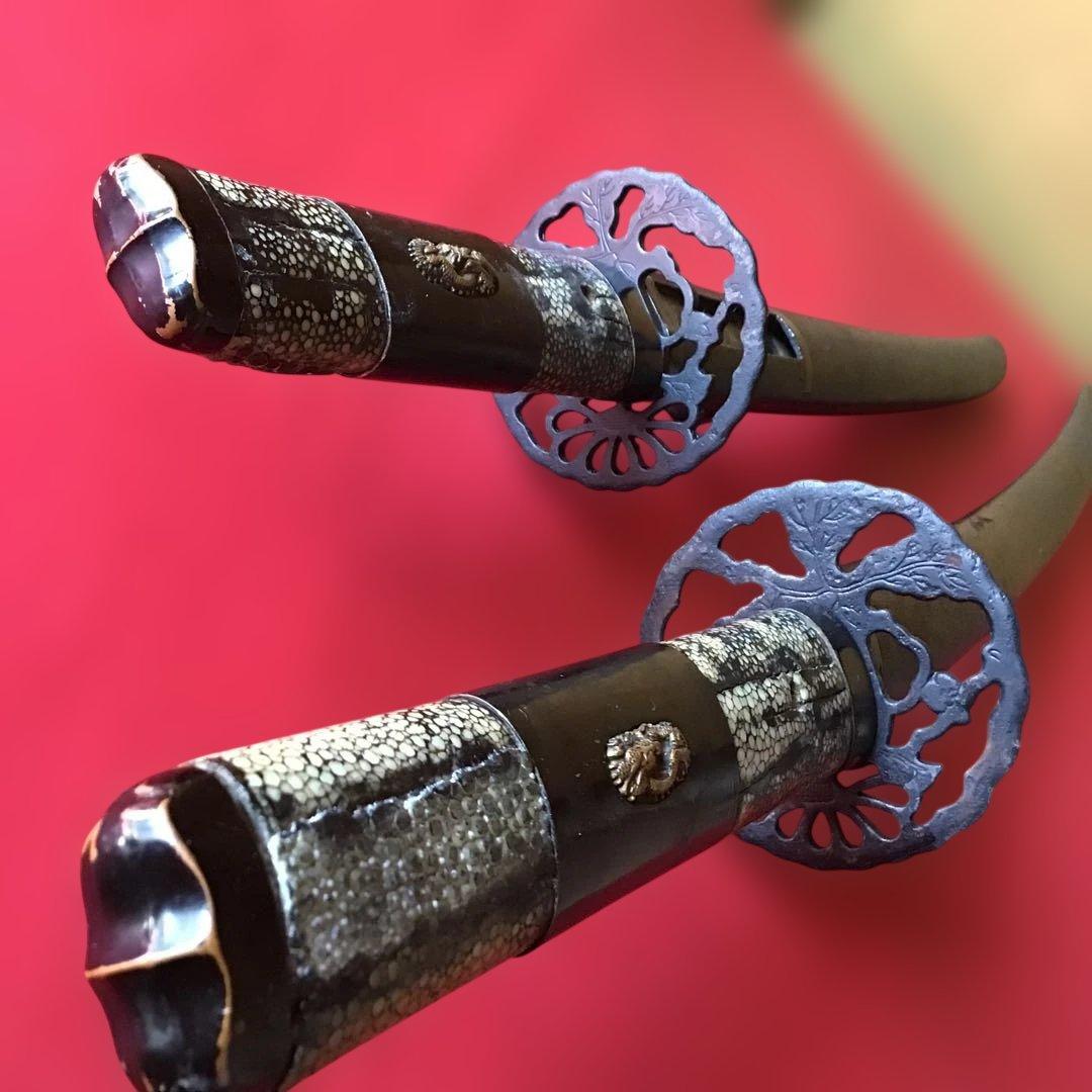 江戸時代　大小　揃い拵　繋ぎは木製　刃はありません。