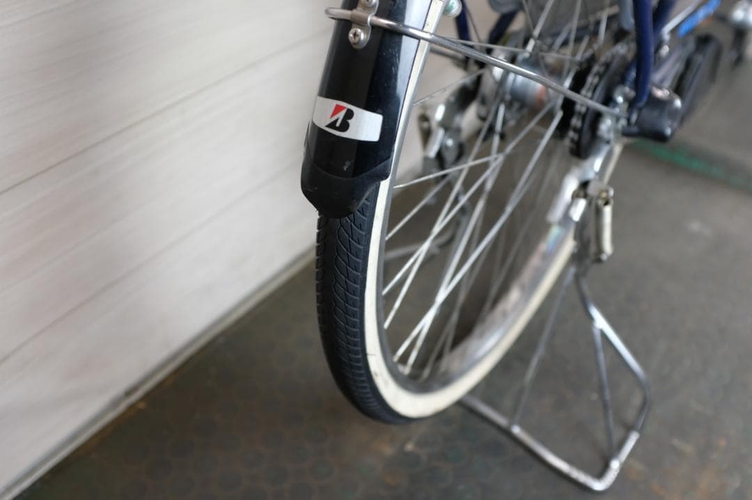 ブリヂストン製　アンジェリーノ　22/26インチ　3段　8.1Ah充電器あり