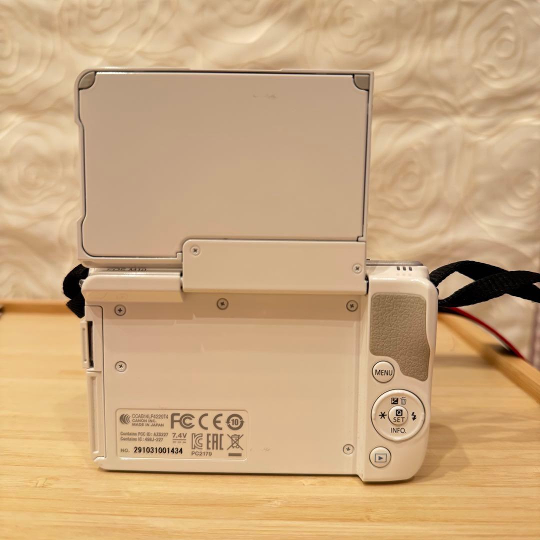 Canon EOS M10 ミラーレス一眼カメラ