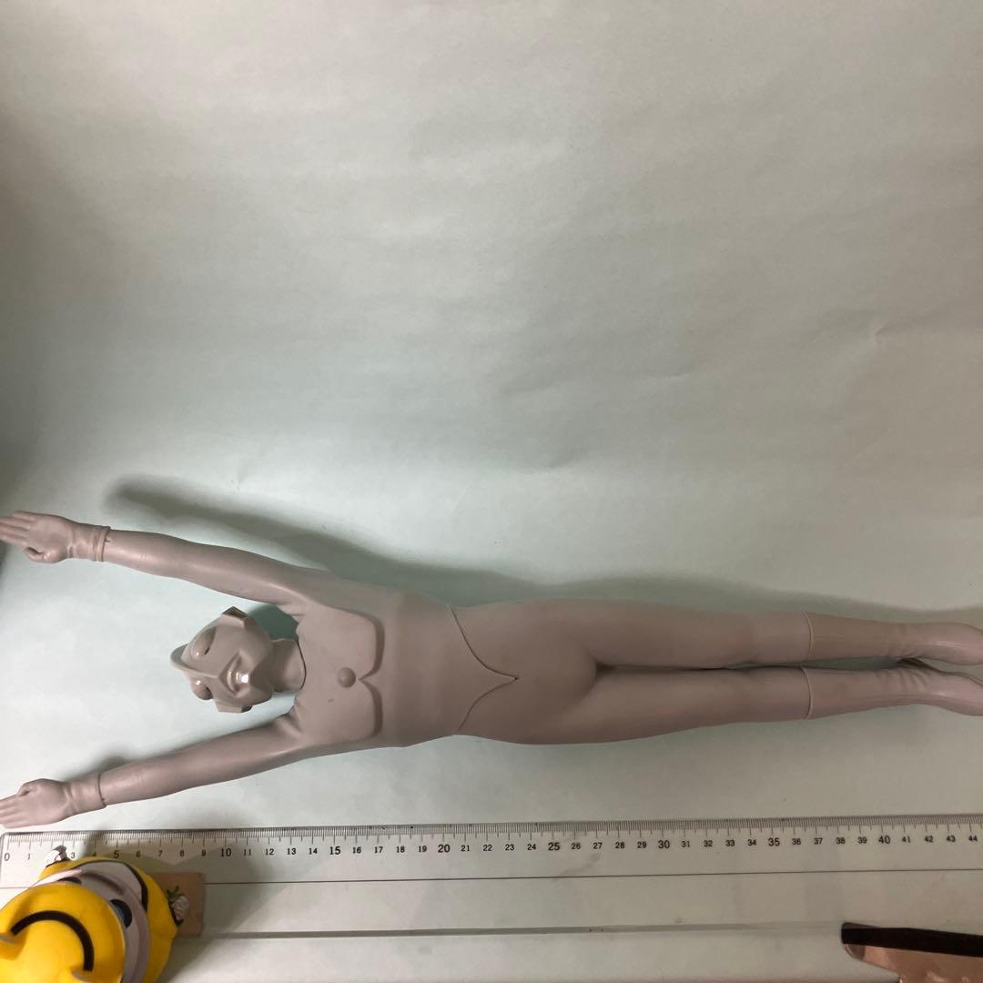 帰ってきたウルトラマン フィギュア飛行ポーズ