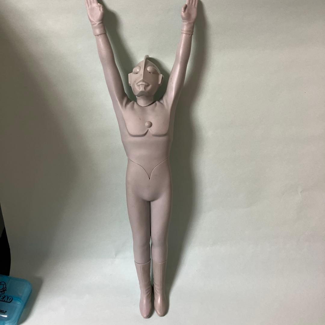 帰ってきたウルトラマン フィギュア飛行ポーズ