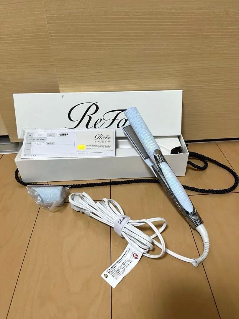 美品ReFa STRAIGHT IRON PROリファストレートアイロンプロ