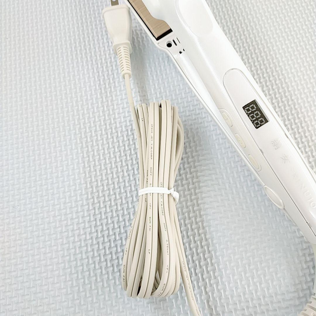 極美品❤KINUJO 絹女 ストレート アイロン ホワイト