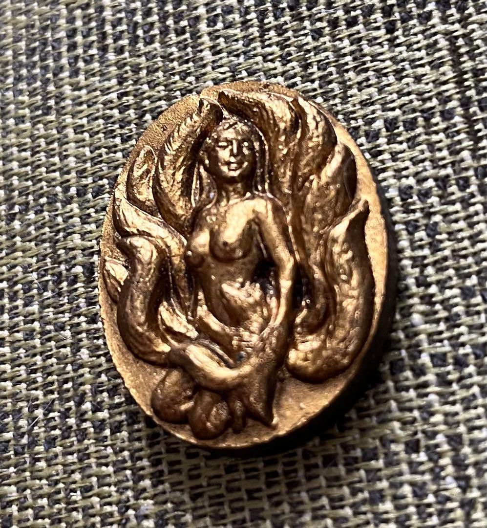 プラクルアン　九尾狐　お守り　アミュレット　祈祷　魔術　縁結び　タイ　恋愛　魅力