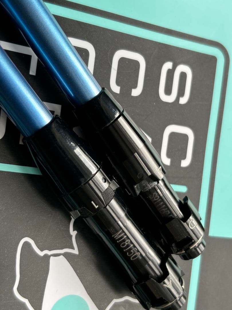 週末価格です。★２本セット★純正カスタム★タイトリスト★1W用3W用★