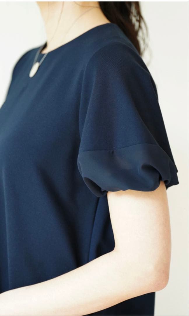 VIRINA ネイビー シアーランタンスリーブ ワンピース