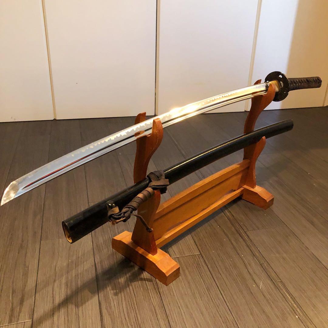 高級模造刀　高級居合刀　樋入り刀身　優波紋　亜合金刀身　居合刀