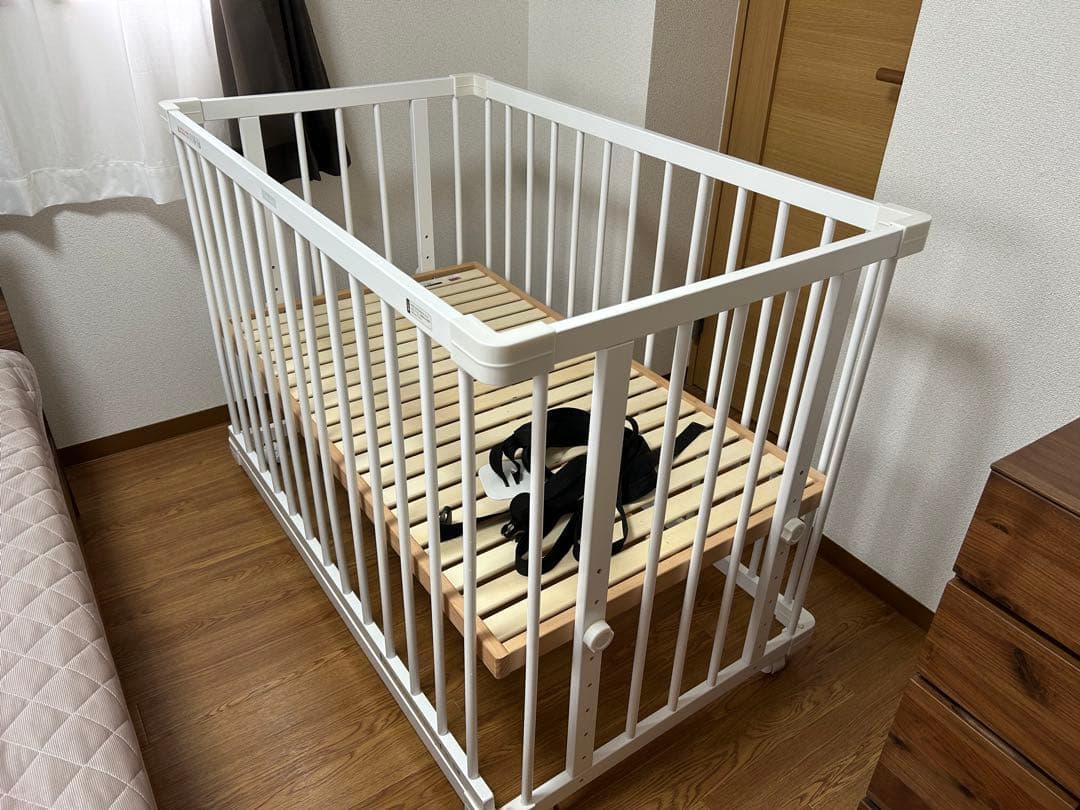 farska ベッドサイドベッド 03ベビーベッド ファルスカ　白　添い寝可