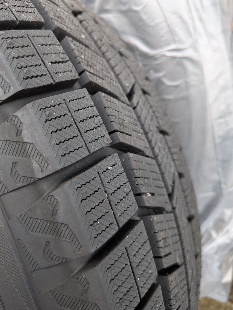 ​【2025年製タイヤ・1ヶ月使用】ヨコハマ iG80 195/65R15　4本