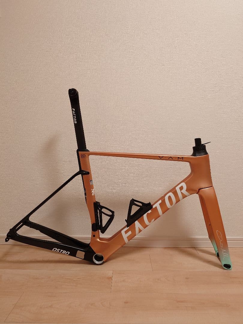 FACTOR OSTRO VAM 2.0 David Millar 54サイズ