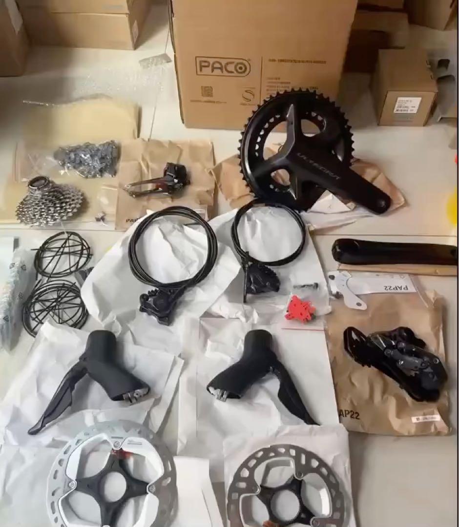 Shimano ULTEGRA R8170コンポセット12s DI2 新品