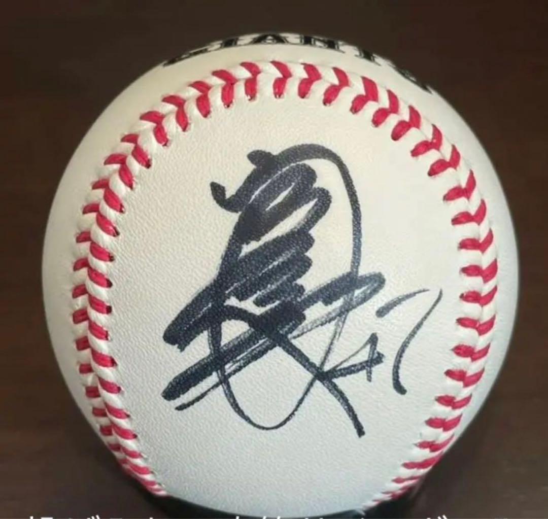 山口鉄也選手　投げ入れ直筆サインボール ジャイアンツ
