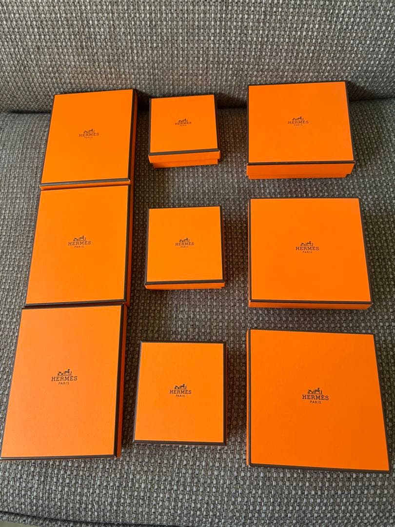 正規品　美品エルメス　時計　ネックレス　ピアスなど　入れ　空箱　巾着袋　9セット
