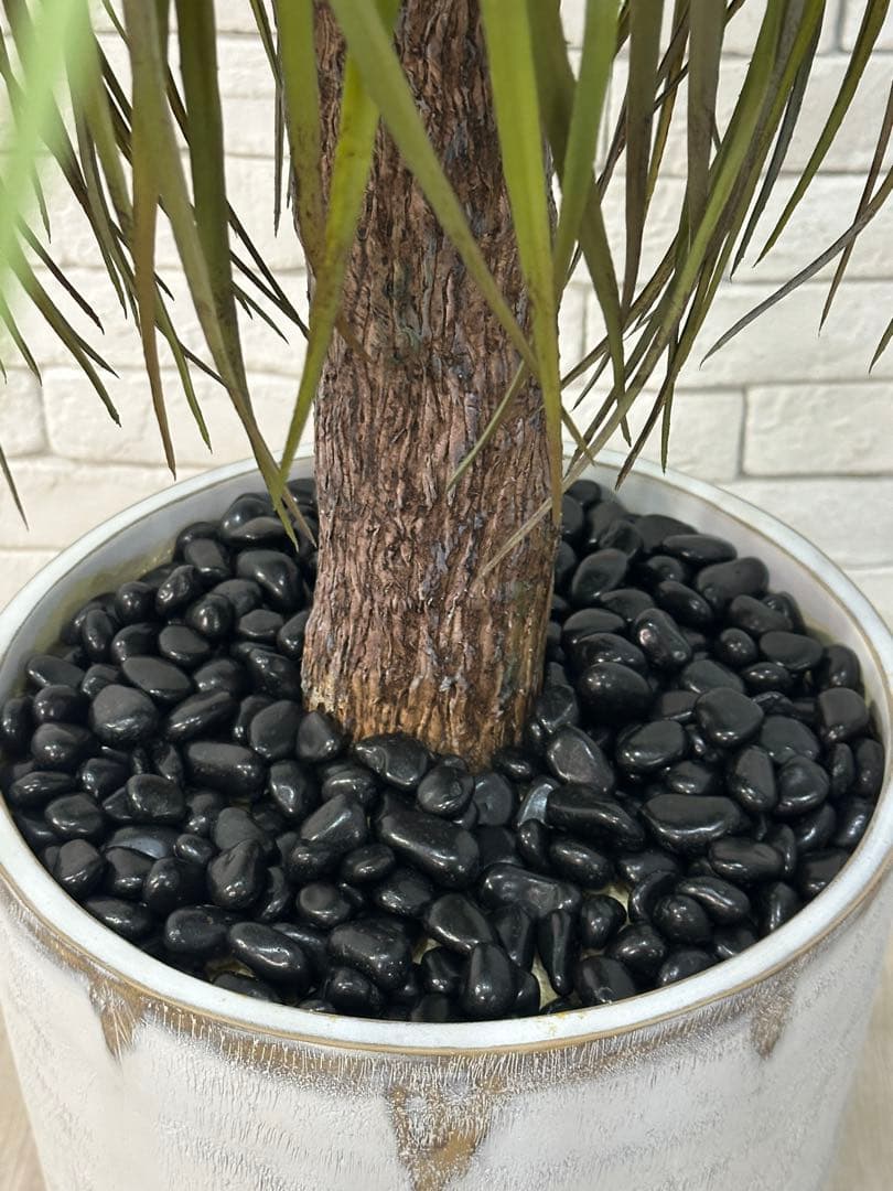 【東京23区配送無料】定価9万円　エミリオロバ　ユッカ　造花　観葉植物　高級　緑