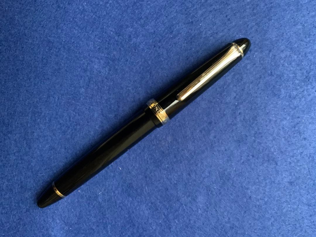 万年筆　セーラー筆でまんねん長刀エンペラー