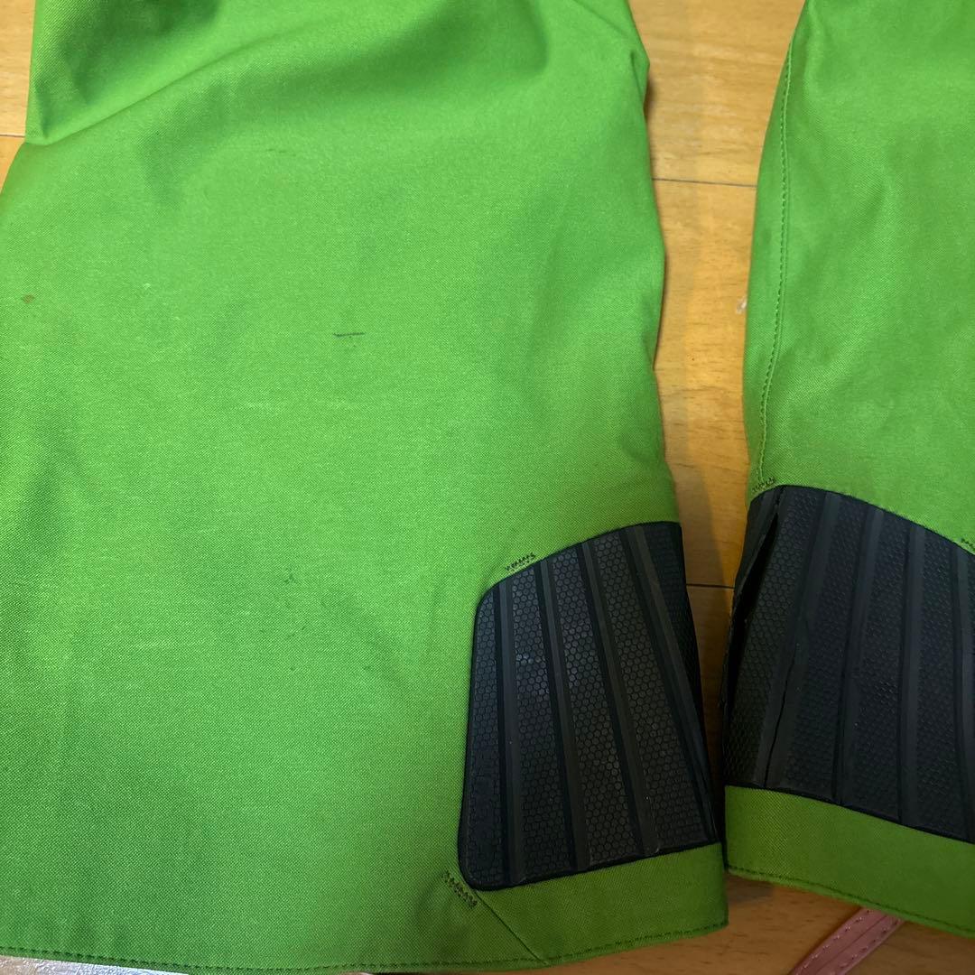 男子ジュニアスキーウェア⭐︎Goldwin