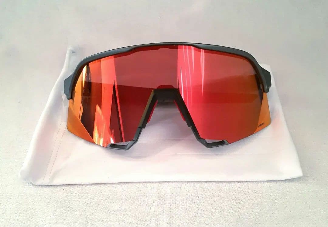 100% S3 ガンメタル レッド ワンハンドレッド サングラス