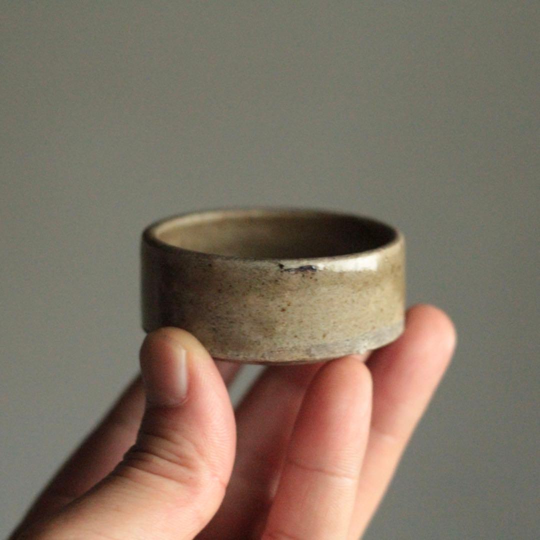 瀬戸灰釉 半筒 盃 酒器 ぐい呑み 古美術 古道具 アンティーク