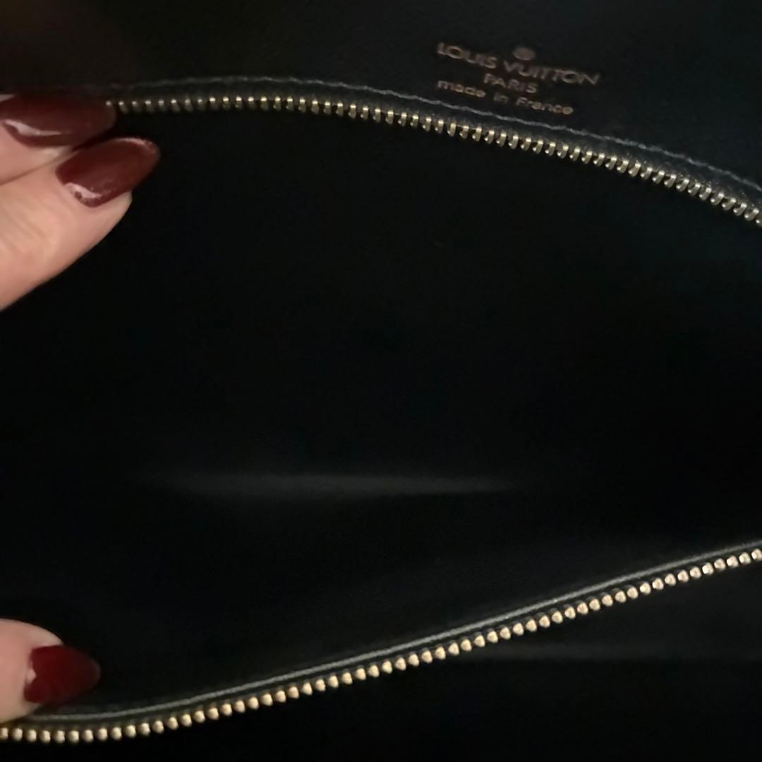 ルイヴィトン エピ ポルトドキュマン 黒 バッグ　ビジネスバッグ　A4収納可能