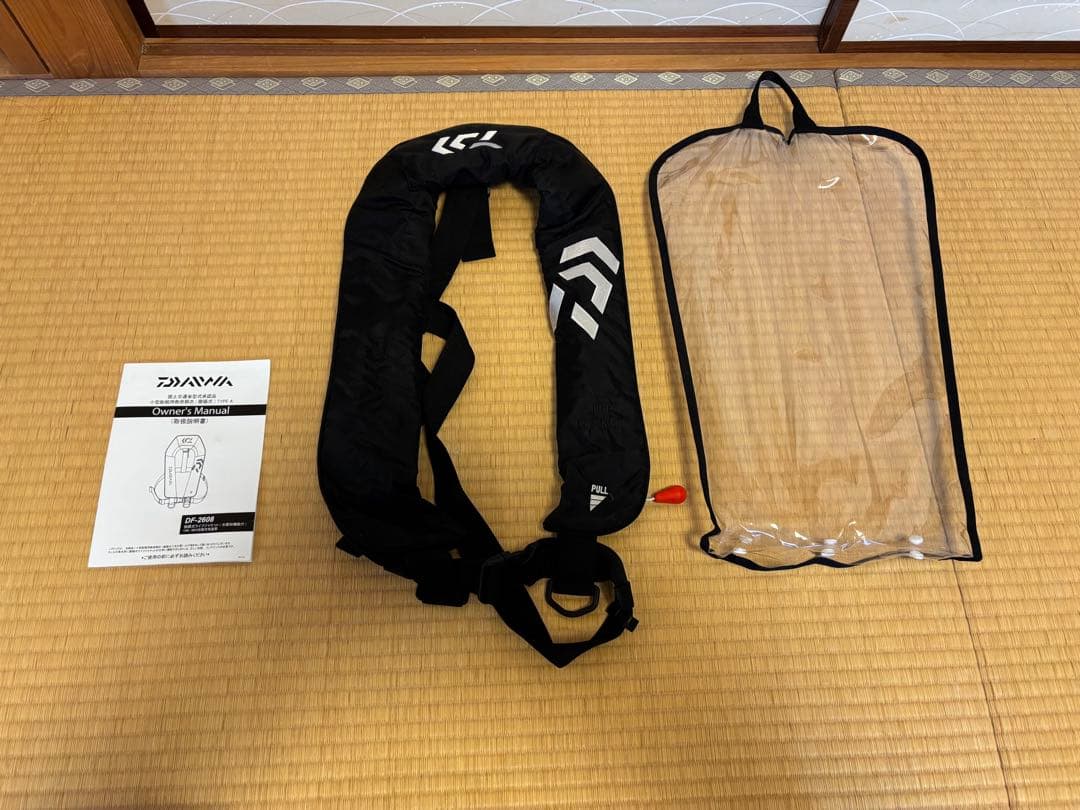 Daiwa DF-2608 ライフジャケット 黒