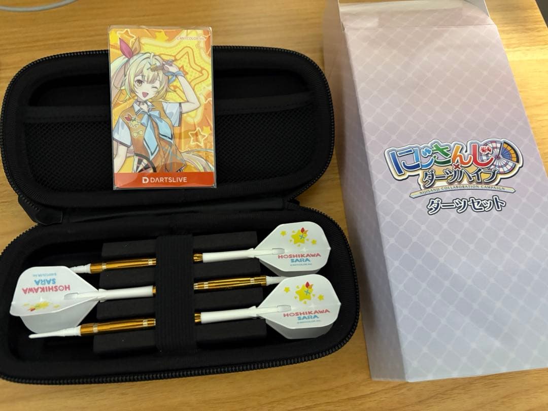 星川サラ ダーツセット ダーツライブカード