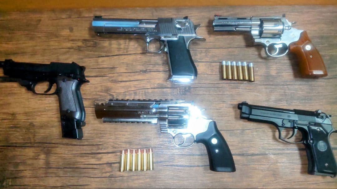 ガスガン　マルシン　アンリミテッドリボルバーなど　セット品