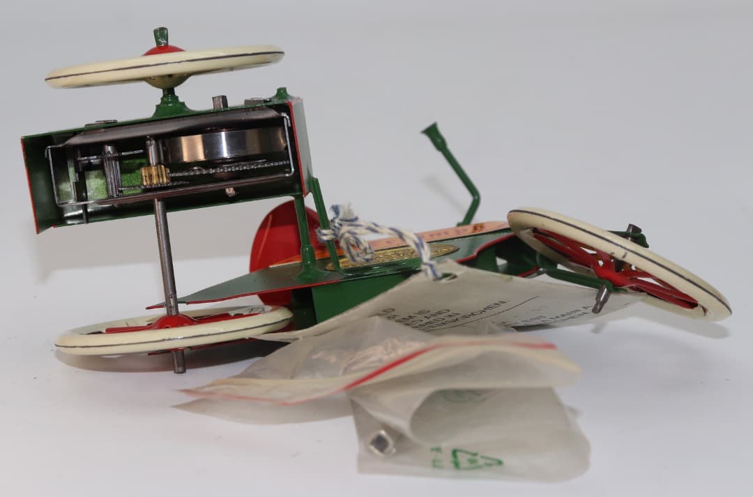 Teddy Bear with Tricycle Tucker＆Walther