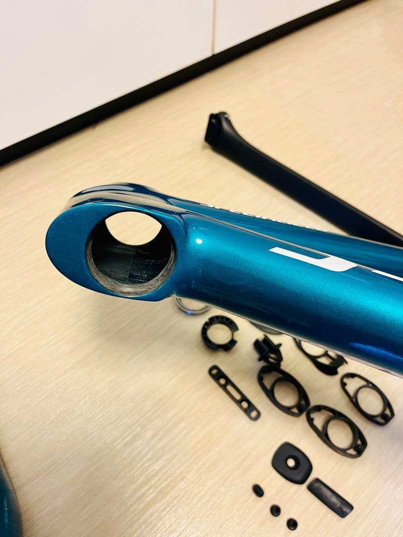 中華カーボン specialized フレーム約827g size 49