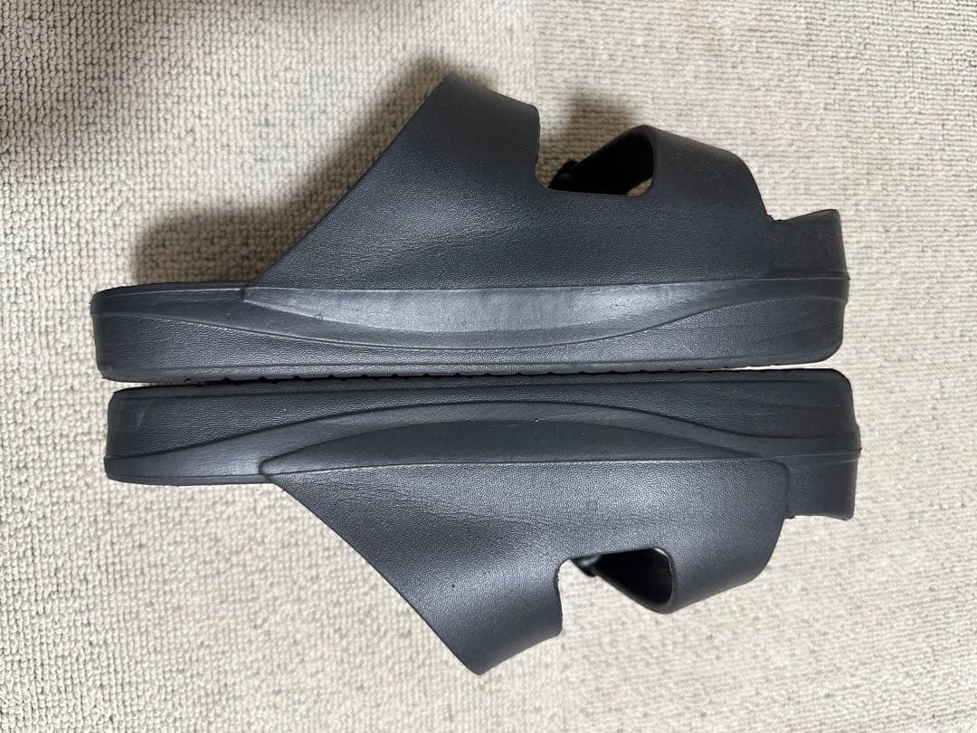 rakubaki ブラック イージーサンダルラップ L