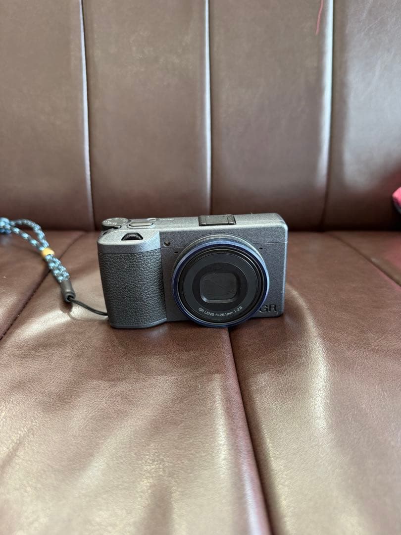 Ricoh GR3X アルティザンアーティストストラップ