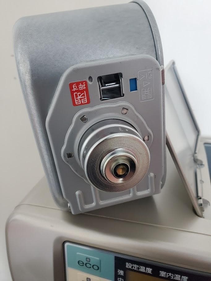 コロナ　石油ストーブ　FH-SR3318Y 2018年製　石油ファンヒーター