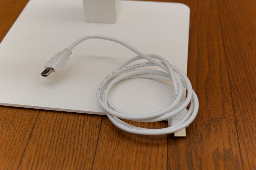 LG 27インチ 4K 27US550-W