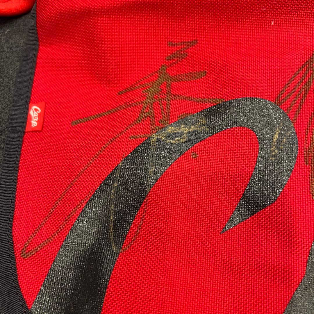 広島東洋カープ　直筆サイン入り　メッセンジャーバッグ　赤黒　2