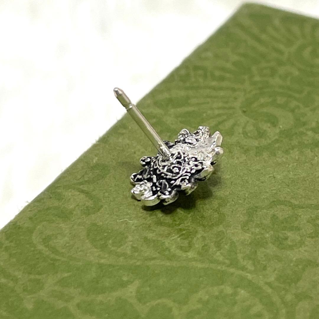 【極美品】グッチ　フラワーモチーフピアス片耳　メンズ/レディース　925