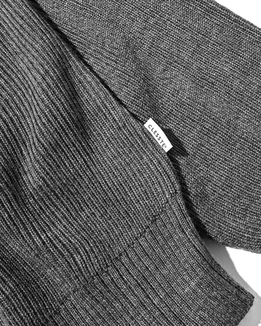 【即完】FINE WOOL V-NECK KNIT PULLOVER