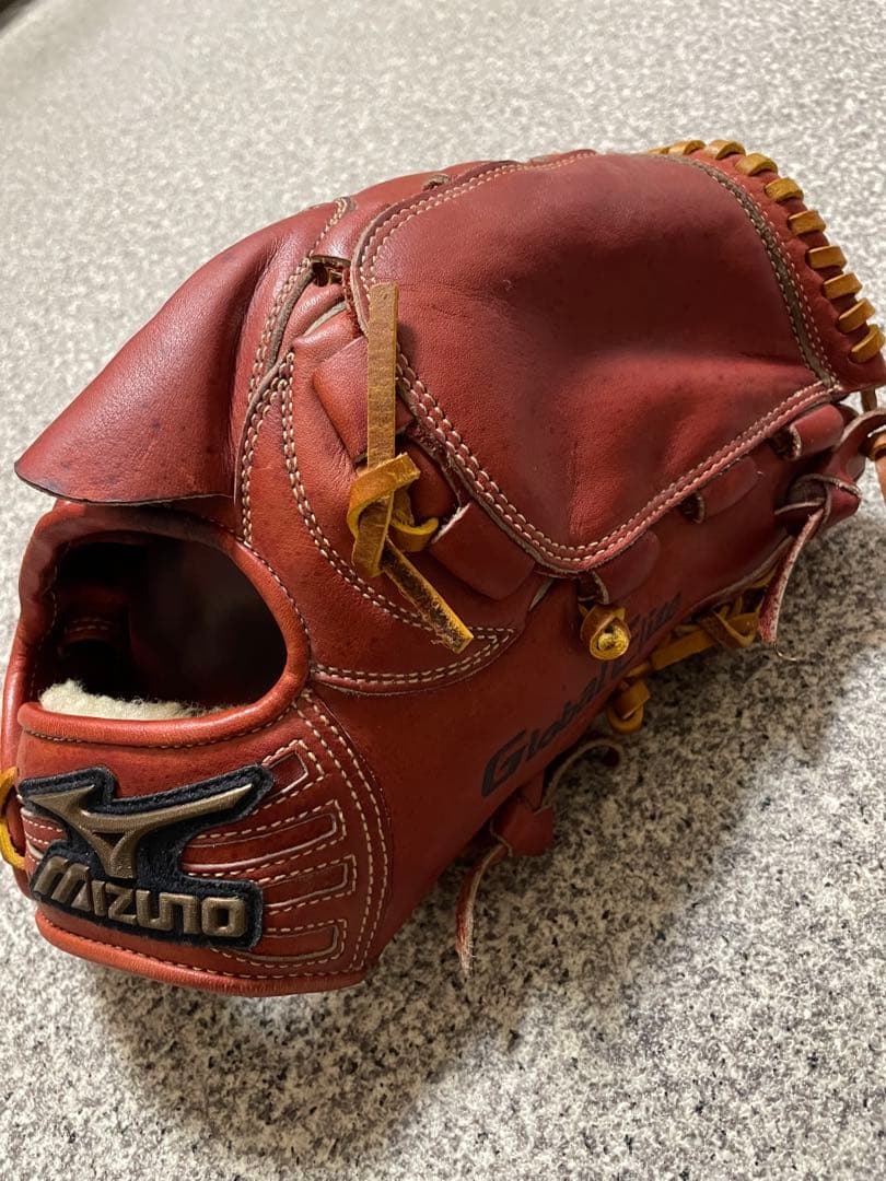 ミズノ グローバルエリート 型良 即戦力 硬式 投手用グローブ