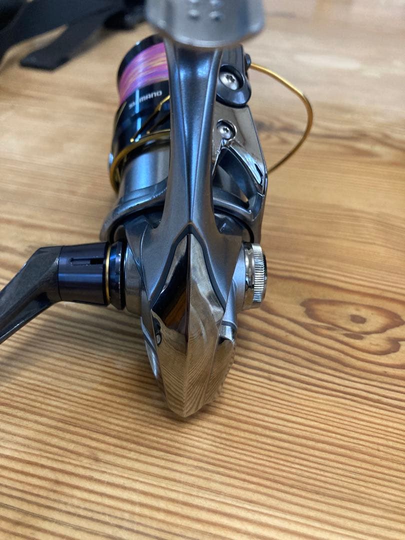 Shimano 16Vanquish C3000HG スピニングリール
