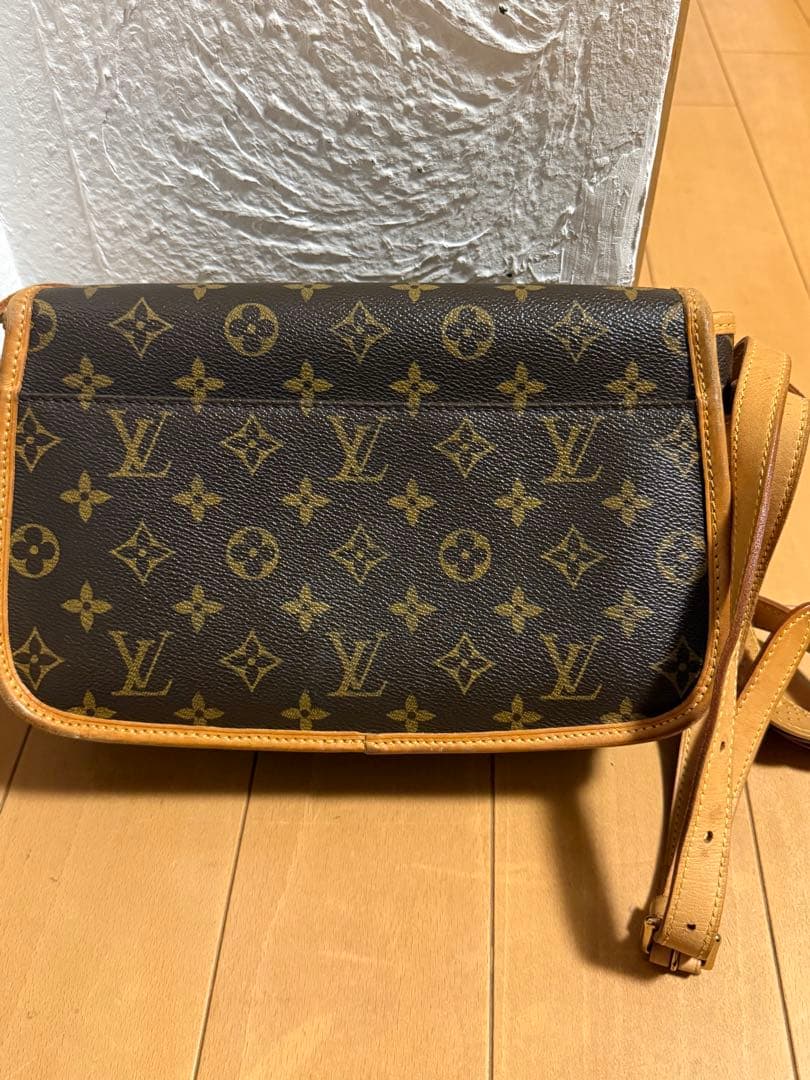 Louis Vuitton モノグラムショルダーバッグ　ソローニュ　廃盤品