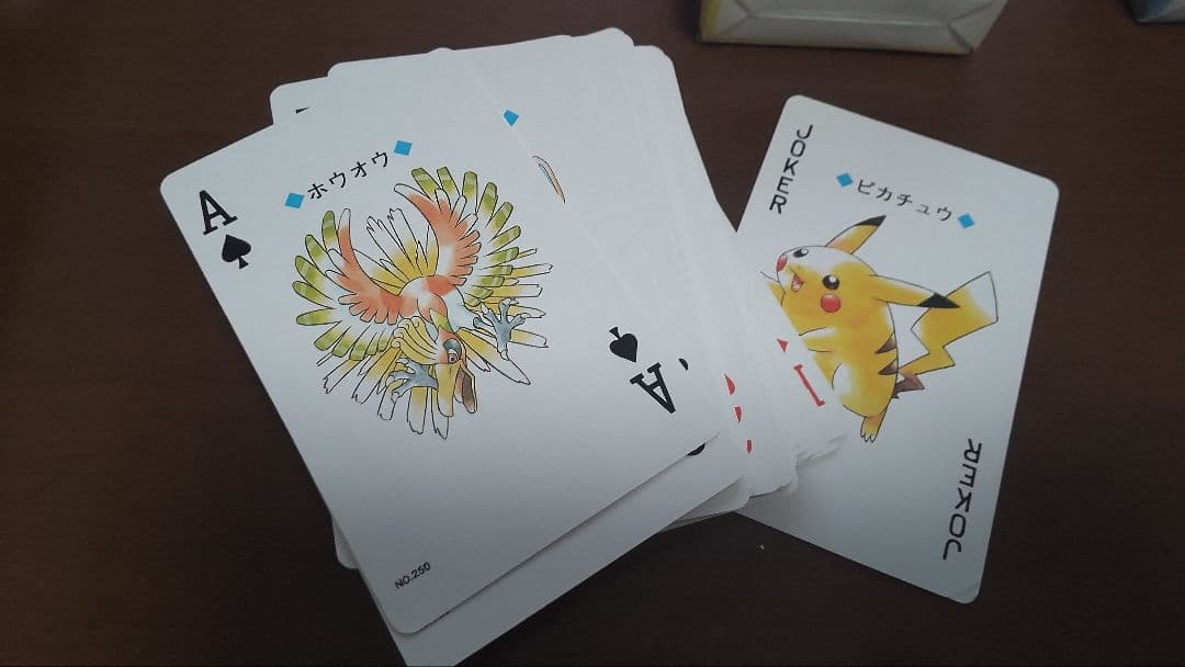 ポケモン　トランプカード