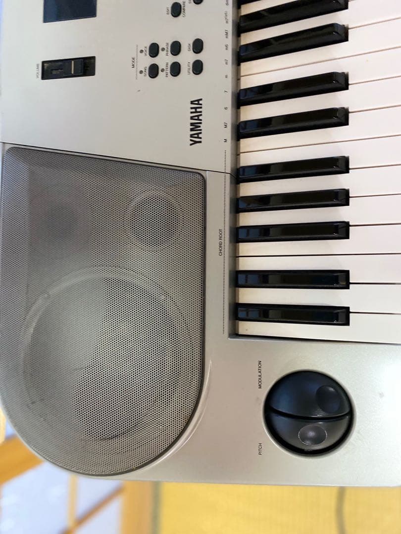 Yamaha EOS B900シンセサイザーとMIDIコレクション