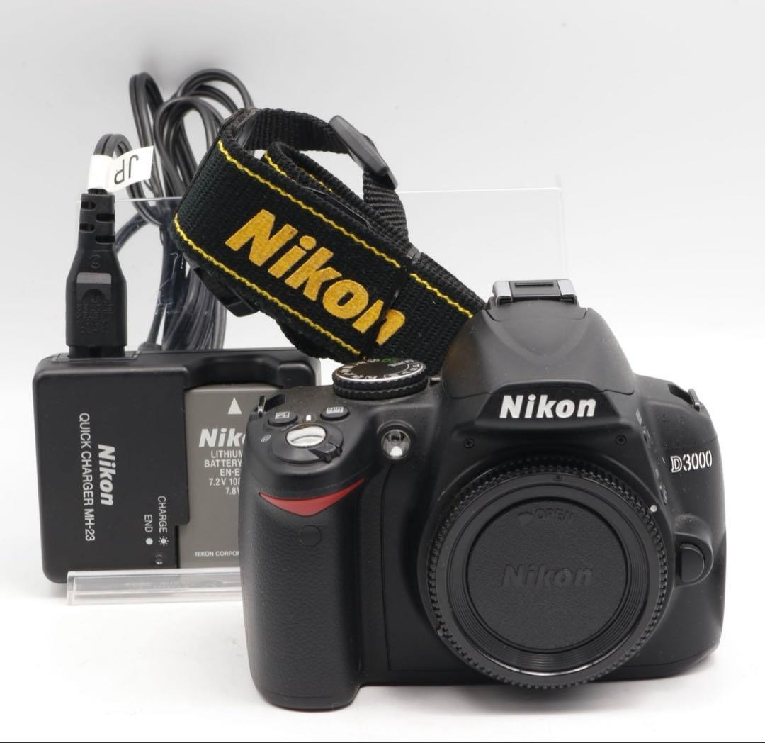 ア*ラ様 Nikon D3000 デジタル一眼レフカメラ ブラック　本体