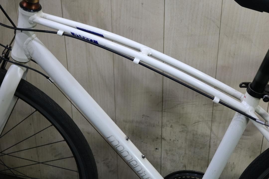 GIANT-MOMENTUM iNEED W-1 700C21速450mmクロス