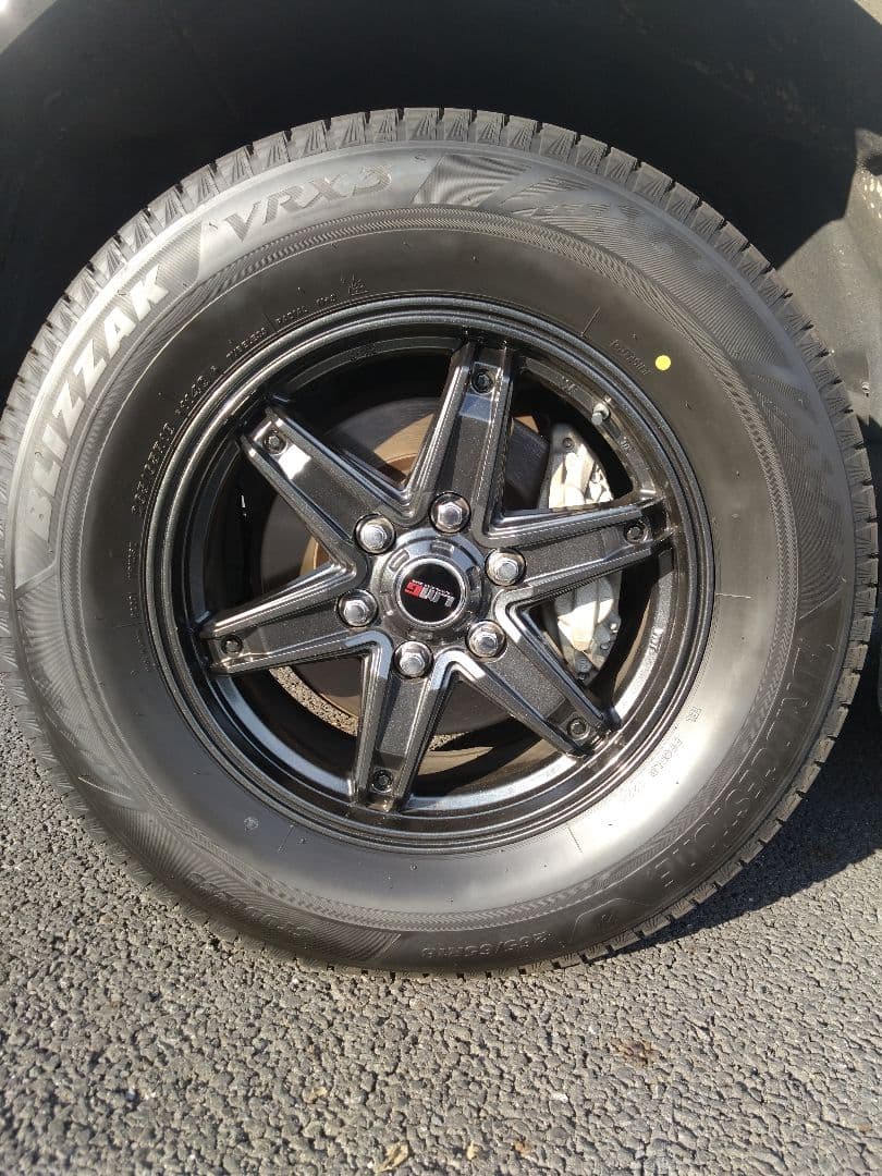 【これが限界値下げ】ランクル250スタッドレスブリザックVRX3＋付属品多数