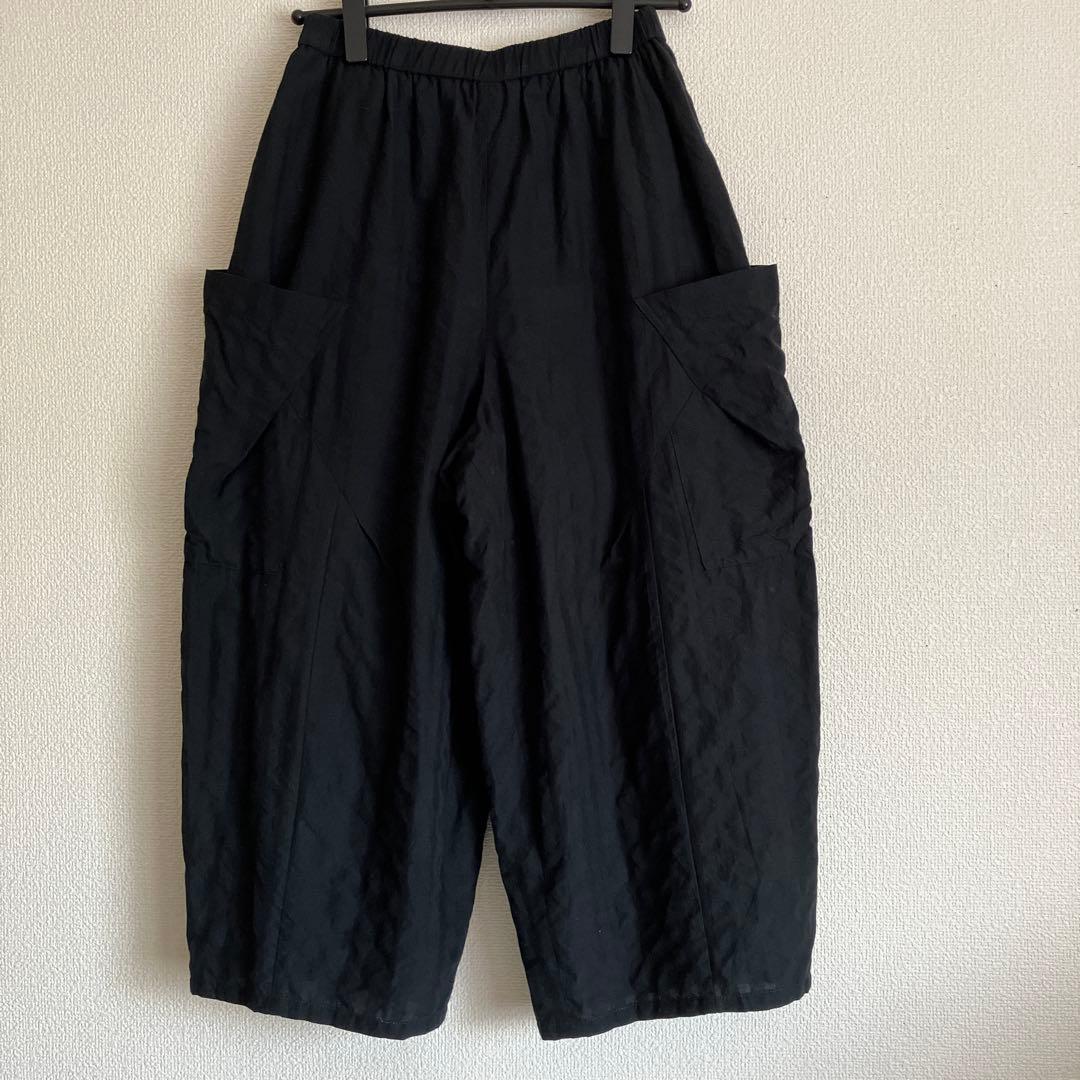 kazuringo様！ 慈雨　ポケットアクセント　　　凸凹生地のコクーンパンツ