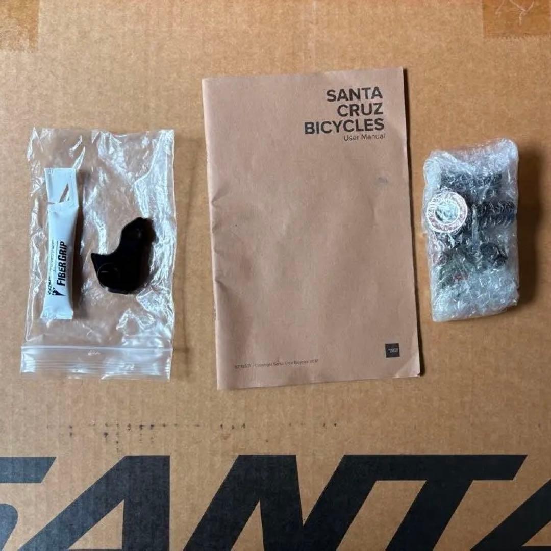 Santa Cruz BRONSON CC 2019モデル　フレーム