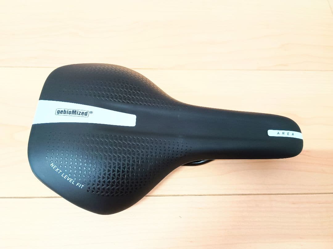gebioMized ゲビオマイズド AREA サドル 155mm