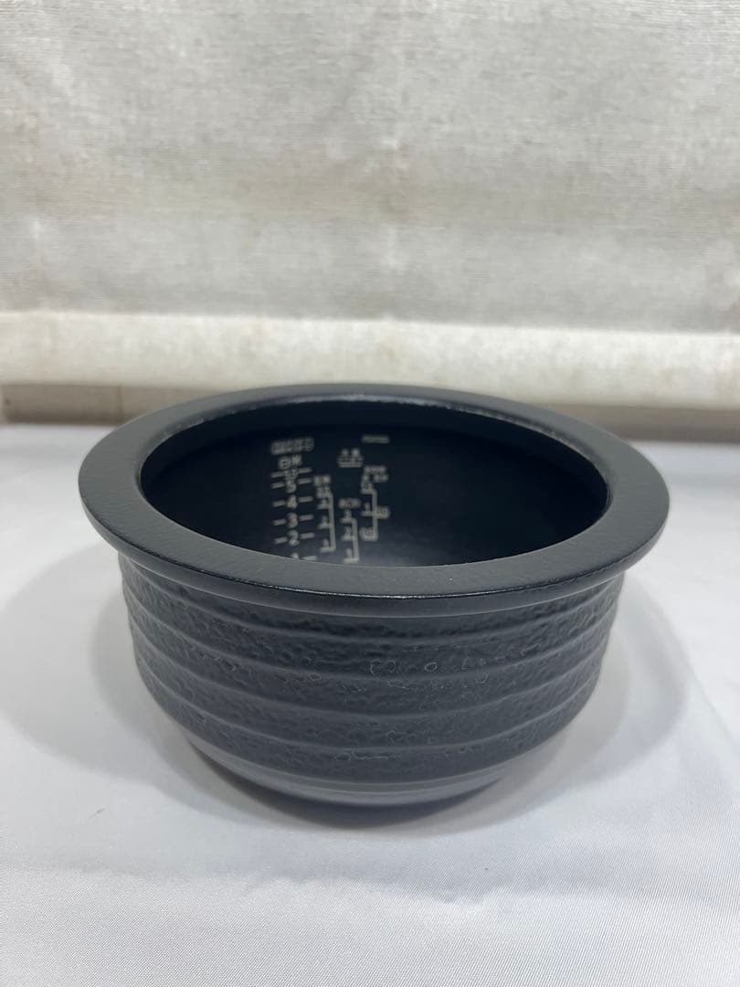 TIGER 炊飯器 JPC-A100 ブラック/シルバータッチスクリーン。