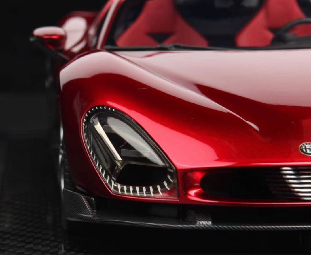 新品希少 BBR 1/18 アルファ ロメオ 33 Stradale ミニカー