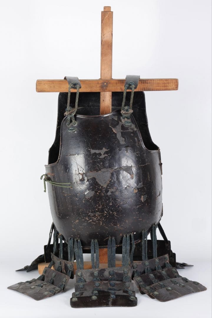 【江戸期】黒漆塗 二枚胴 胴丸 草摺付 時代甲冑 鎧 武具 鎧兜 古美術 骨董品